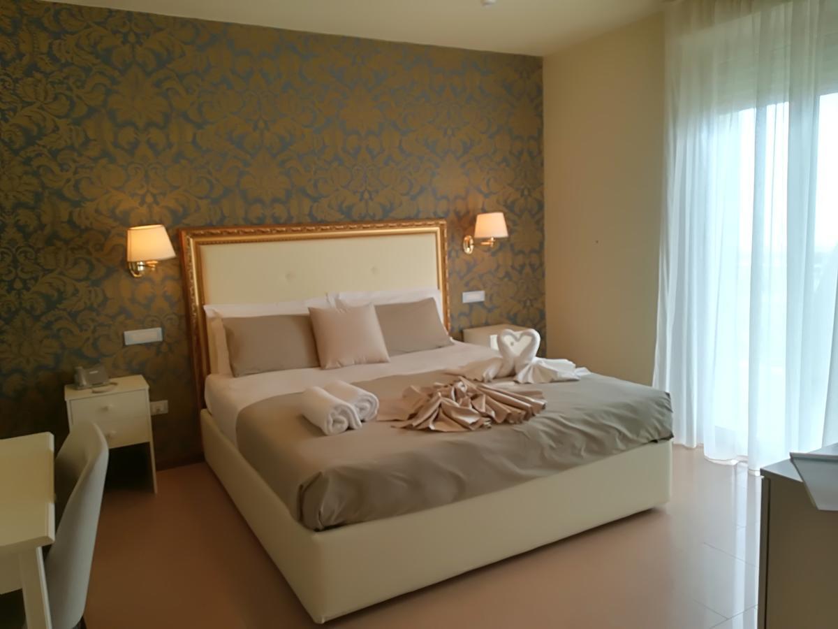 Hotel Lady Mary Milano Marittima Exteriér fotografie